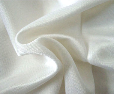 Vải sợi phúc chi có màu sắc đa dạng không