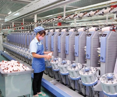 Ngành dệt may tiếp tục đối mặt tình trạng thiếu đơn hàng